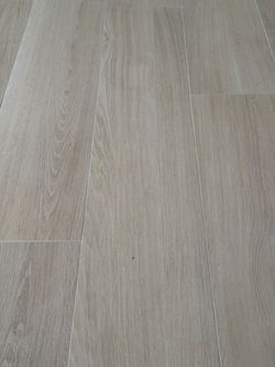 Tile 180 Sq Ft