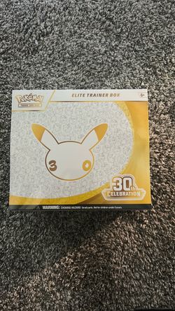 Pokémon TCG 30th Celebration Elite Trainer Box
