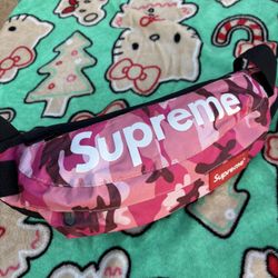 Supreme Fanny Pack 