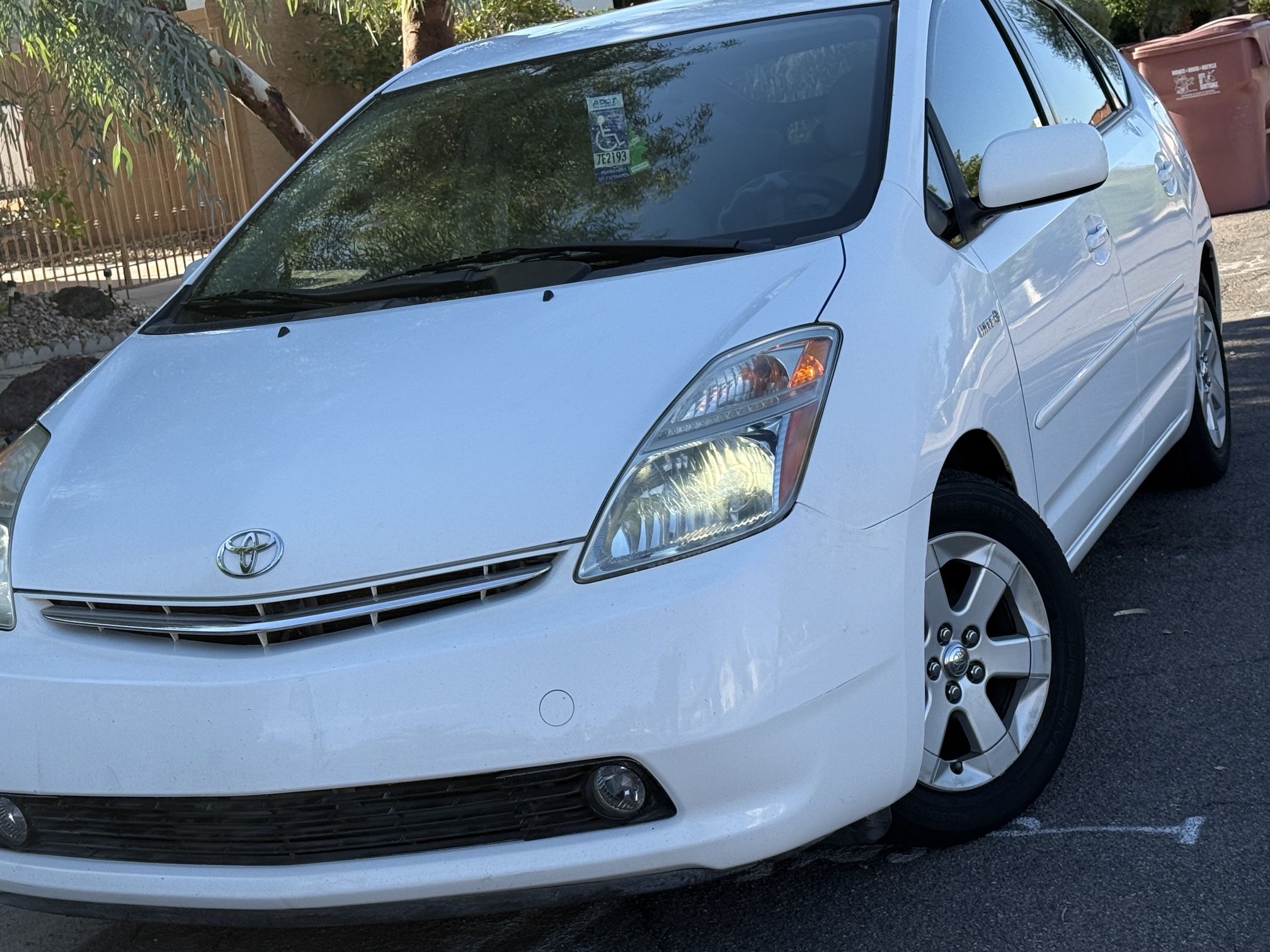 2009 Toyota Prius  Hybrid 50 Miles/G Mint Condition  105 K Miles 