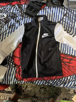 Boys NIKE track Suit Jacket Size 7t