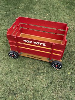 Radio Flyer Toy Tote Wagon