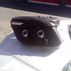 Harley-Davidson Saddlebags In Good Shape And Clean $100