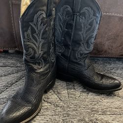 VINTAGE Yours-Vick Shark Skin COWBOY BOOTS