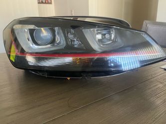 2015-17 Volkswagen GTI RT. HEADLIGHT