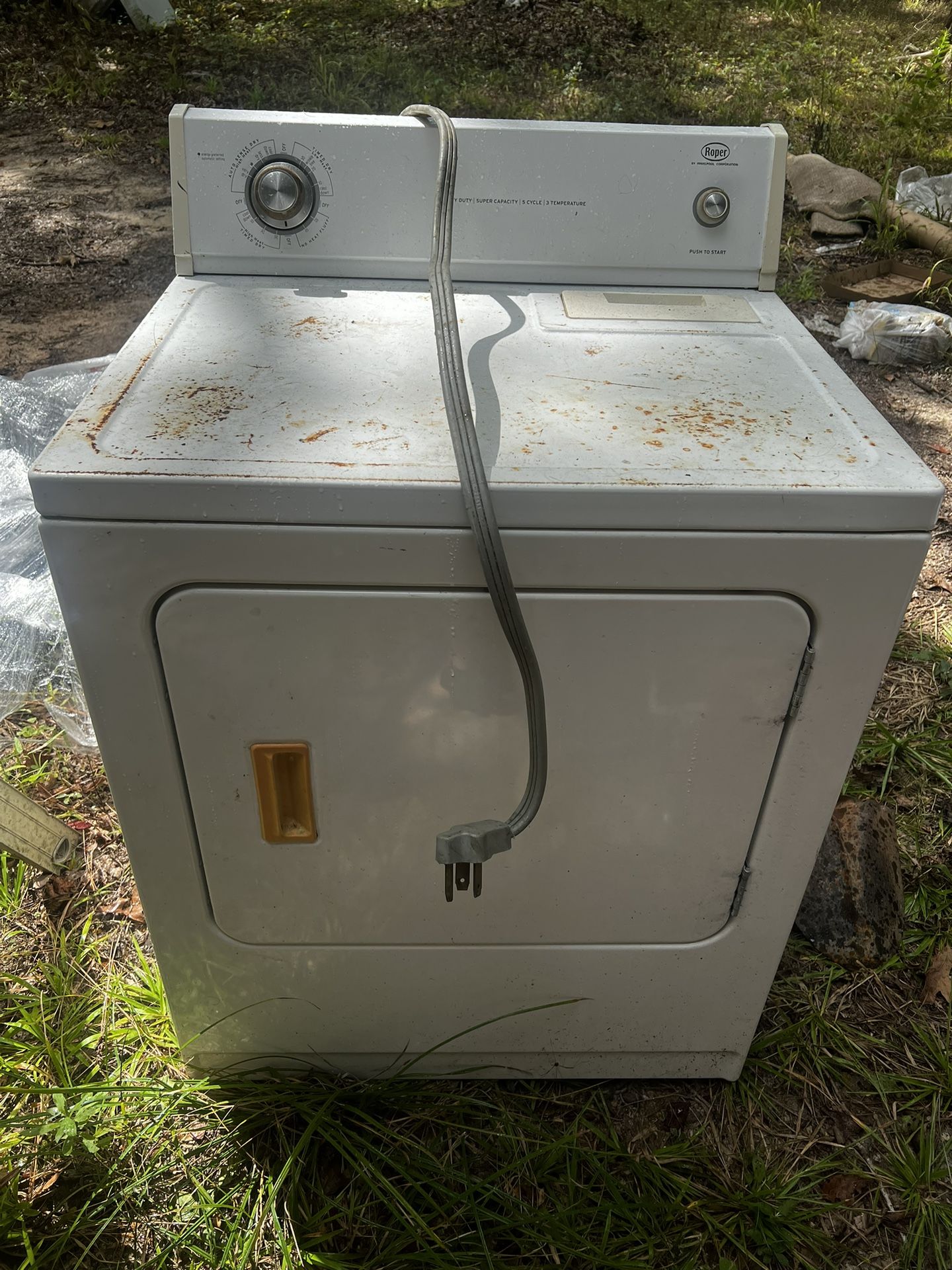 Electric Dryer Works Good