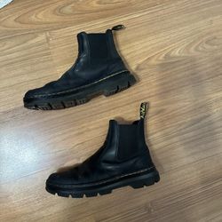 Dr. Martens Chelsea Boot