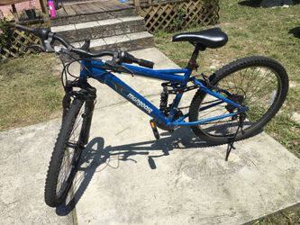 Mongoose mountain bike