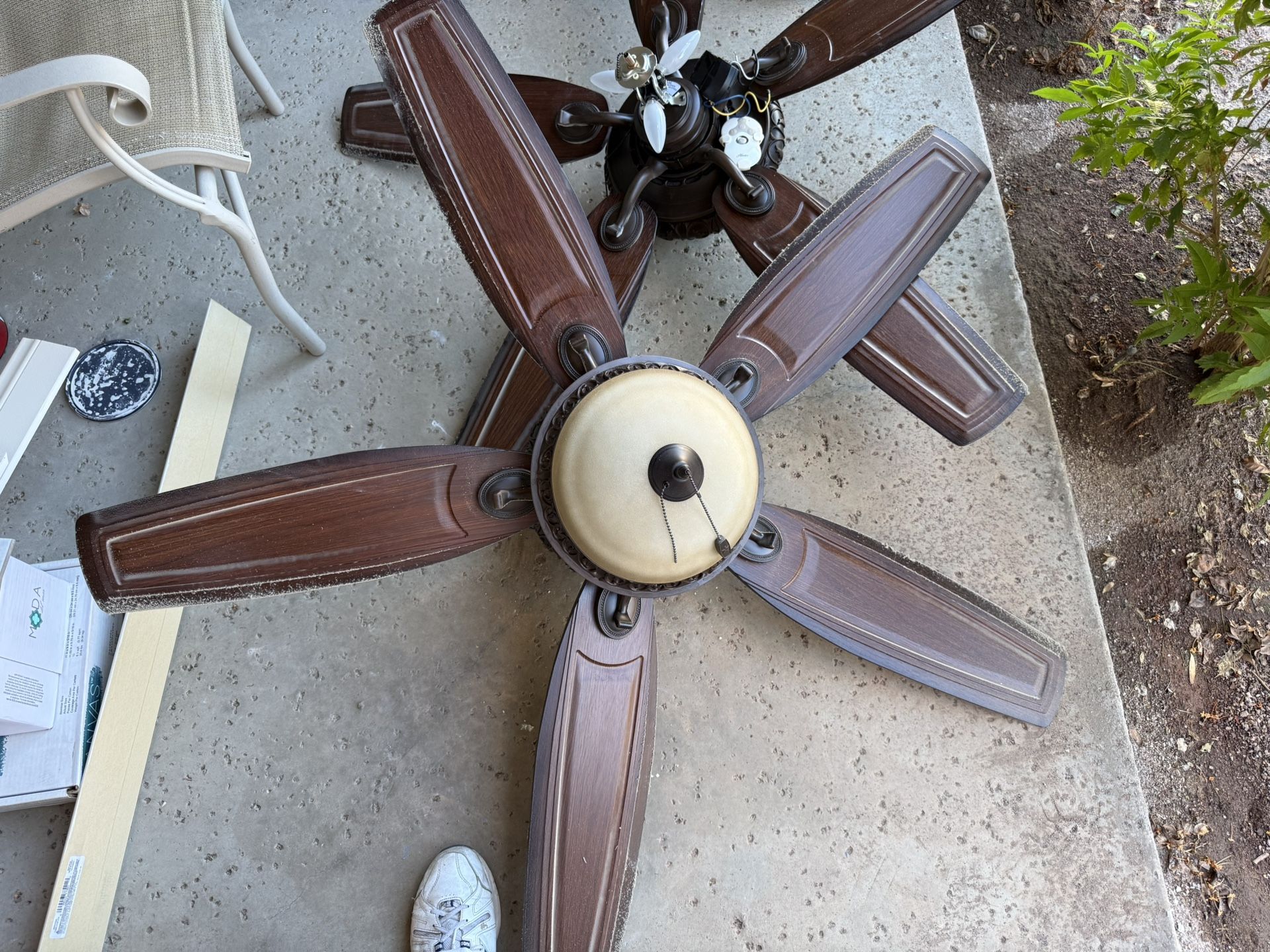 2 Remoted Fans