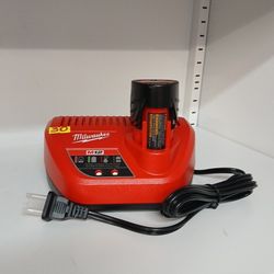 Milwaukee New M12 Charger More Battery 2.0 