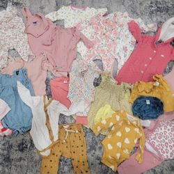 Baby girl clothes 3/6months