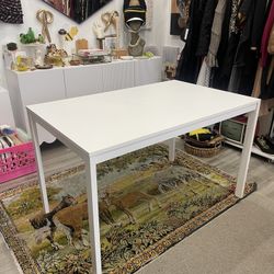 IKEA Modern Extendable Table / Dining Table / Work Table / Desk