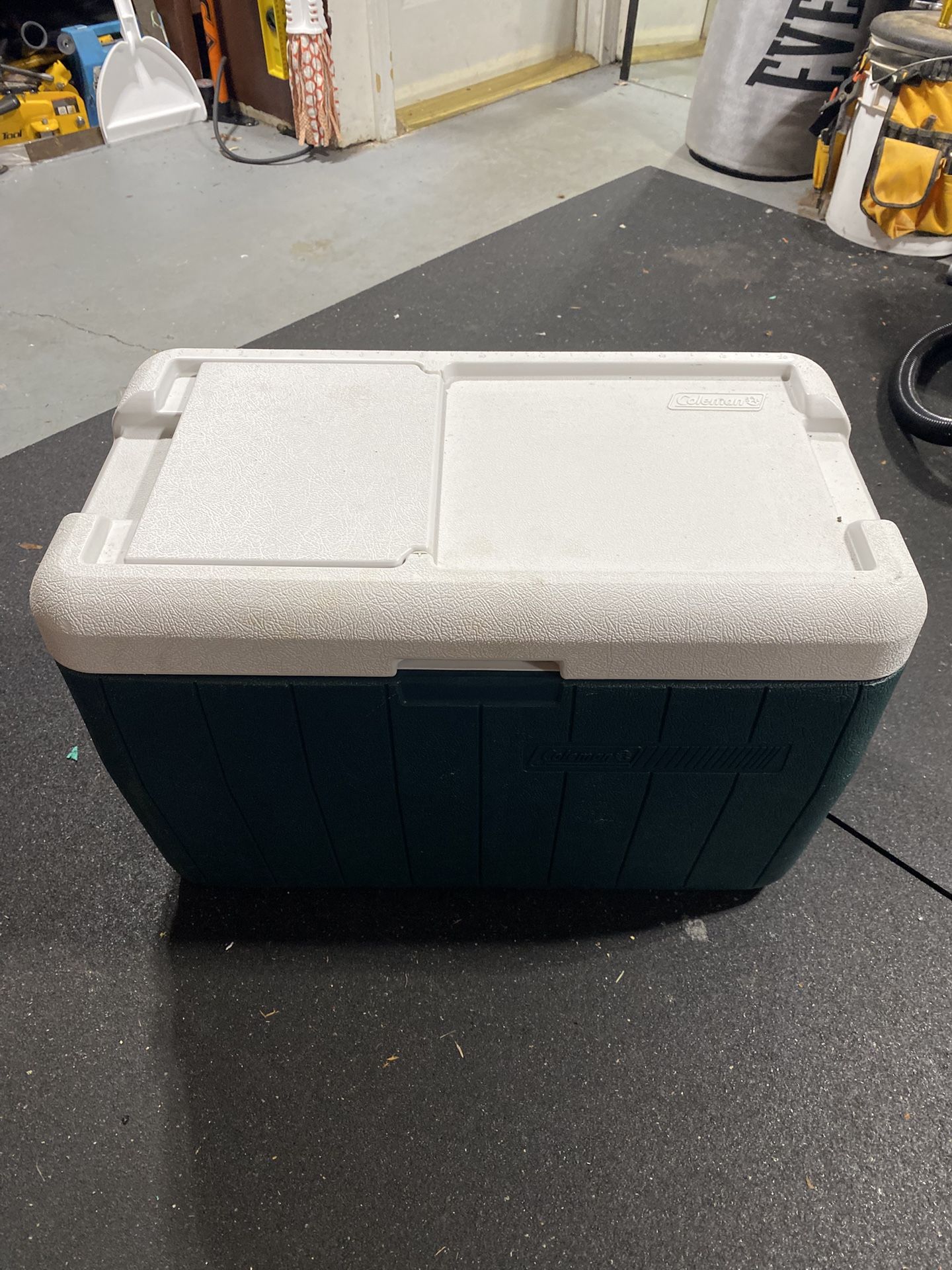 π§ Coleman Cooler β Model 5286B | Classic & Clean πͺ
