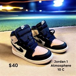 Choice Of Girl’s Shoes 