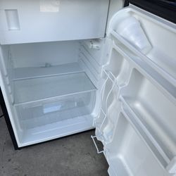 Small Refrigerator