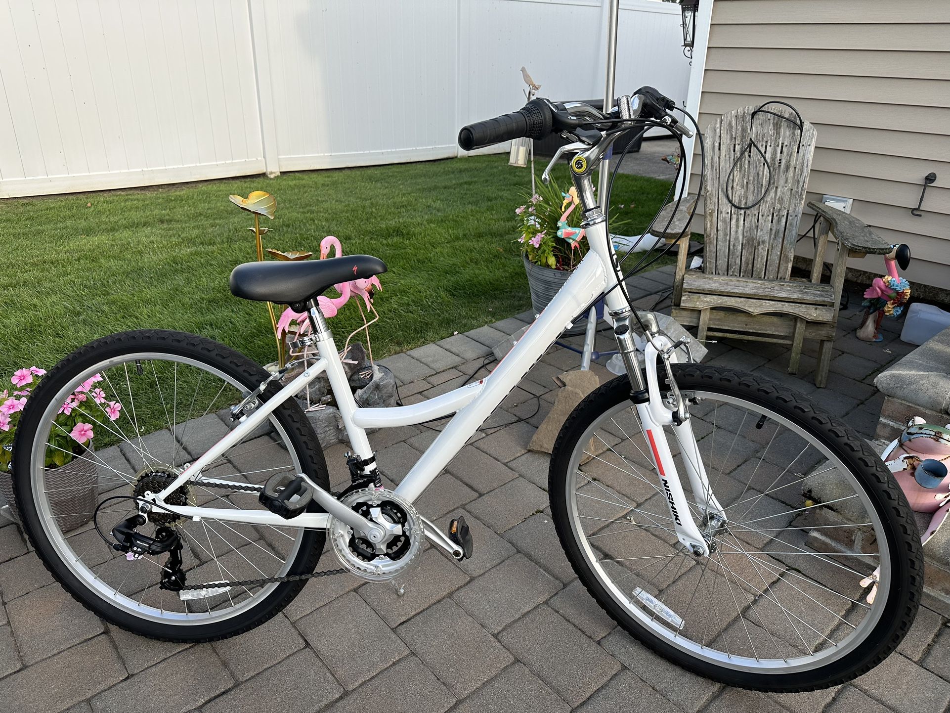nishiki women's tamarack comfort bike