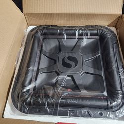 2 kicker L7T shallow subwoofer 600 rms Dual 4 Ohm