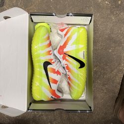 Nike Ja 3 snowed in size 10.5