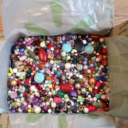20 Pounds Of Beads 