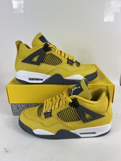Nike Air Jordan 4 Retro Lightning Size 10