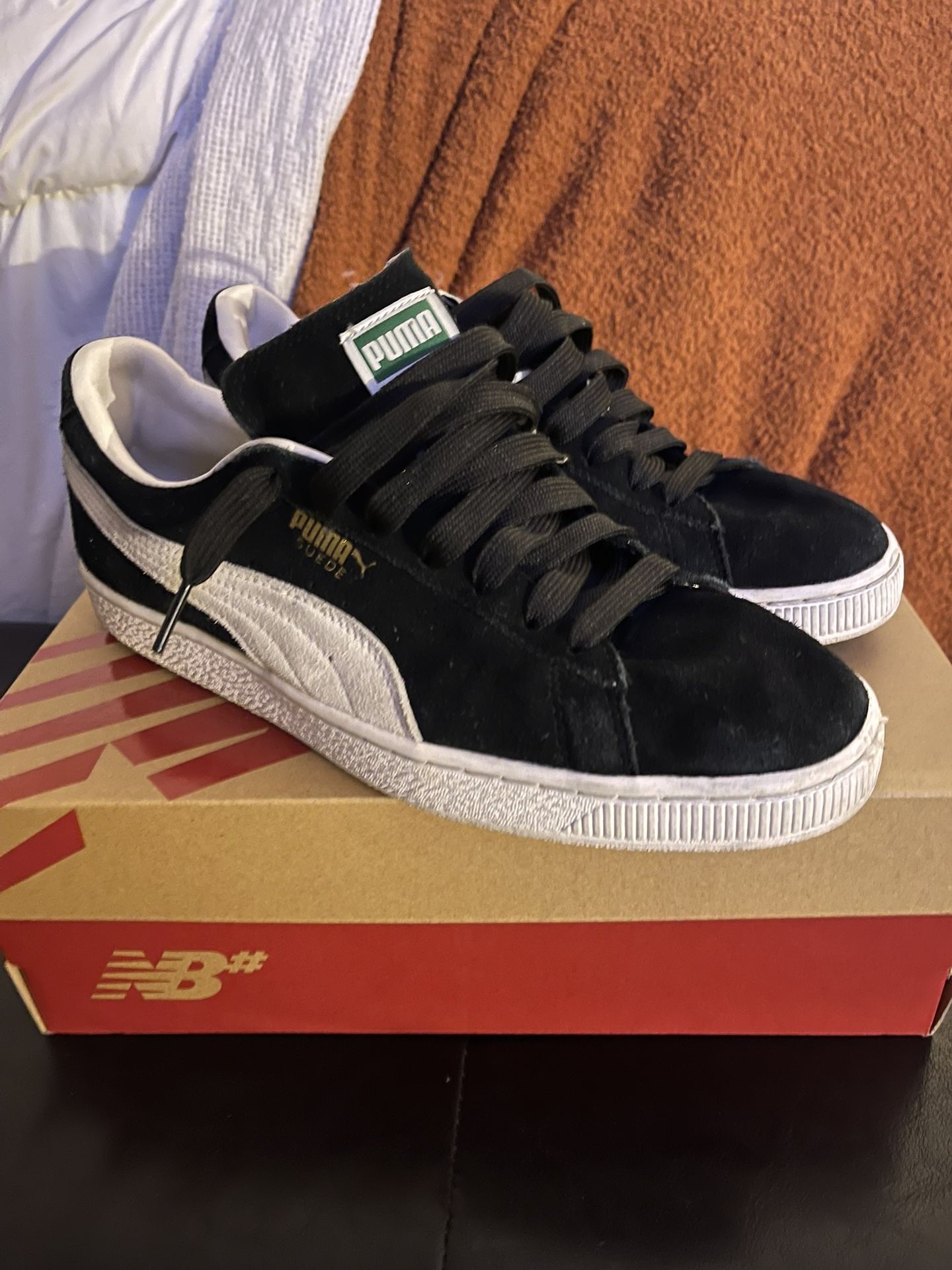 Puma Classic 21 Men’s Shoes Suede Size 9