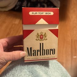 Marlboro Box