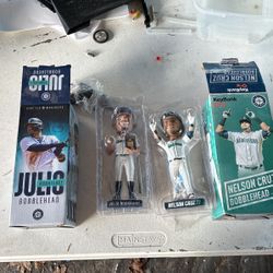 Bobble head