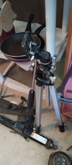 Tripod
