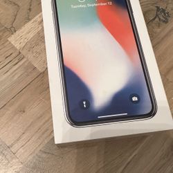 Empty iPhone X Box 