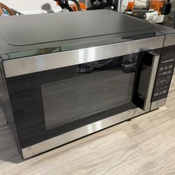 Hamilton Beach 1.6 Cu Ft Microwave