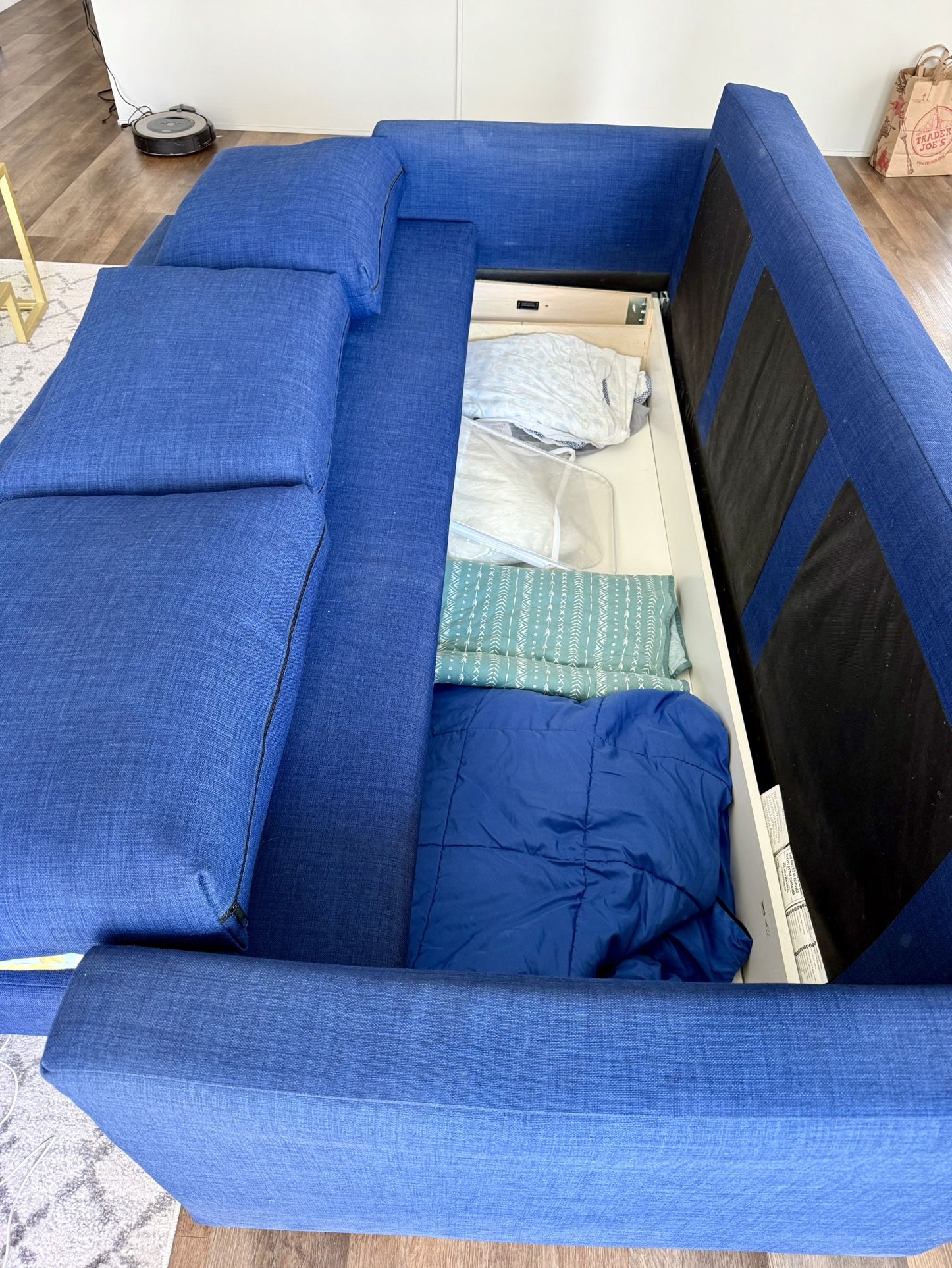 Couch With Storage And Bed!!!