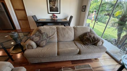 living Room Set Fold Out Couch, Loveseat, Chair, Oval Coffee Table 2 Round End Tables