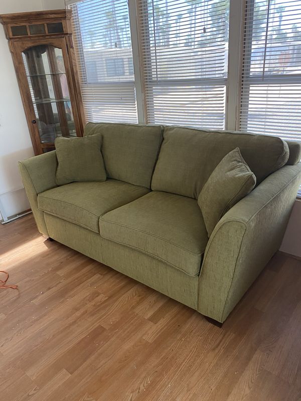 Lazy Boy SofaBeautiful for Sale in Tucson, AZ OfferUp