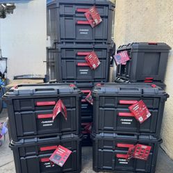 Husky Tool Boxes 