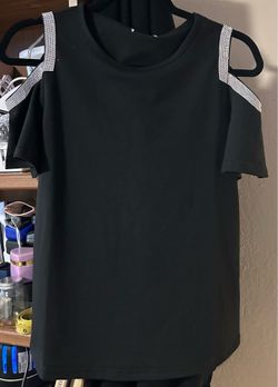Ladies  Black off the shoulder black tops