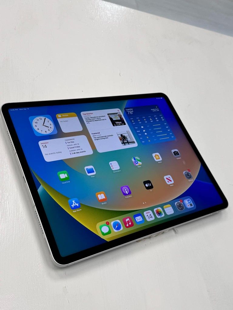 Apple IPad Pro 12.9 Inch 5th Gen Tablet - Pay $5 and the rest later