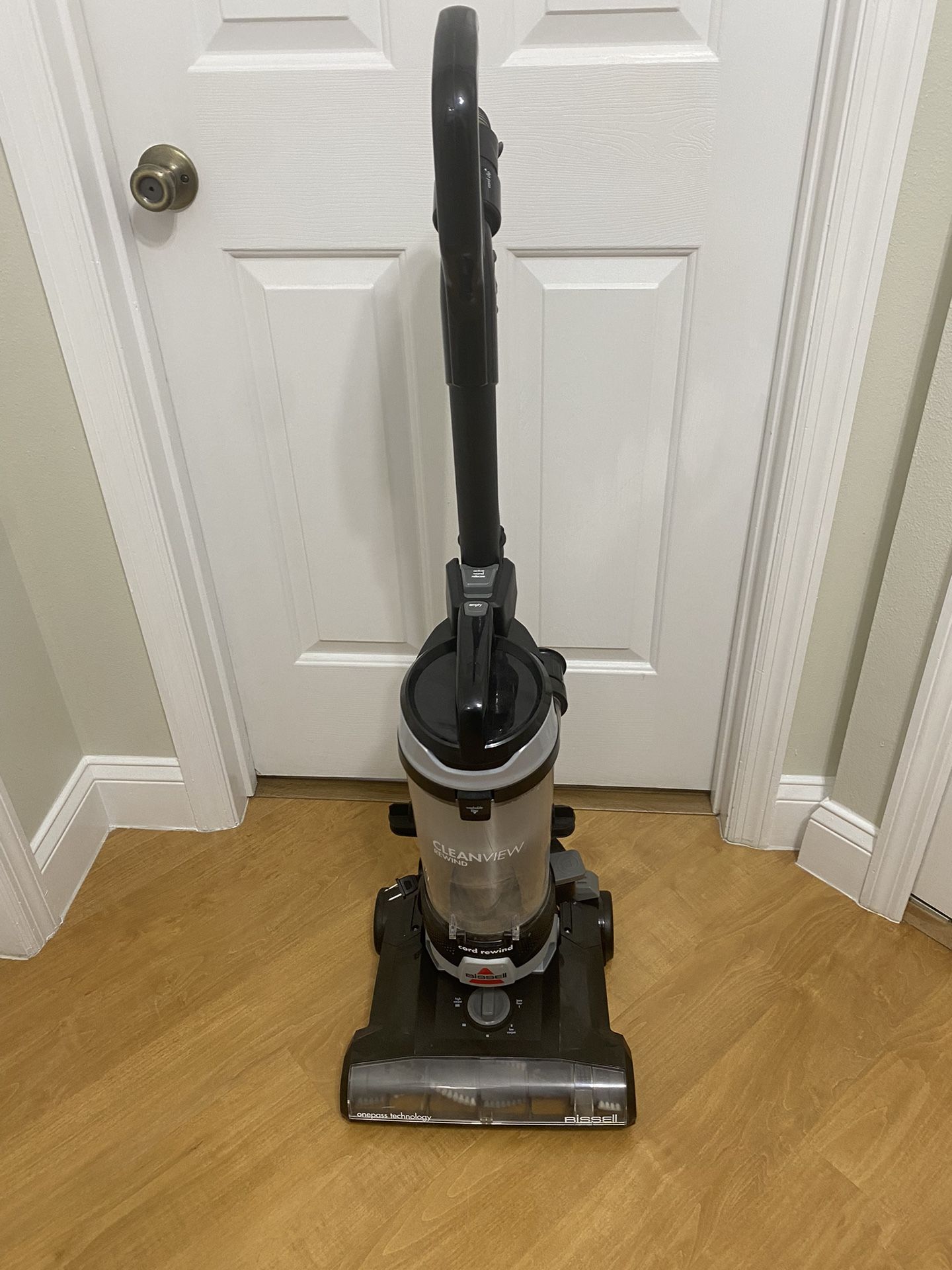 Bissell Cleanview Rewind Vacuum