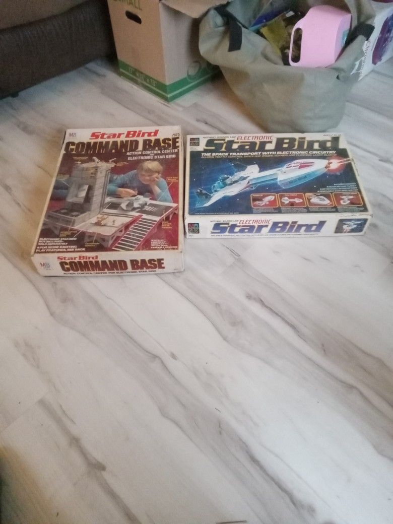 1978 Star Bird Command Base An electronic Star Bird.  All Pieces Are There