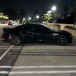 Dodge Charger Hellcat Wide body **Clean Title**