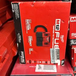 Milwaukee M12 Fuel Vacuum Tool Only Model 0960-20