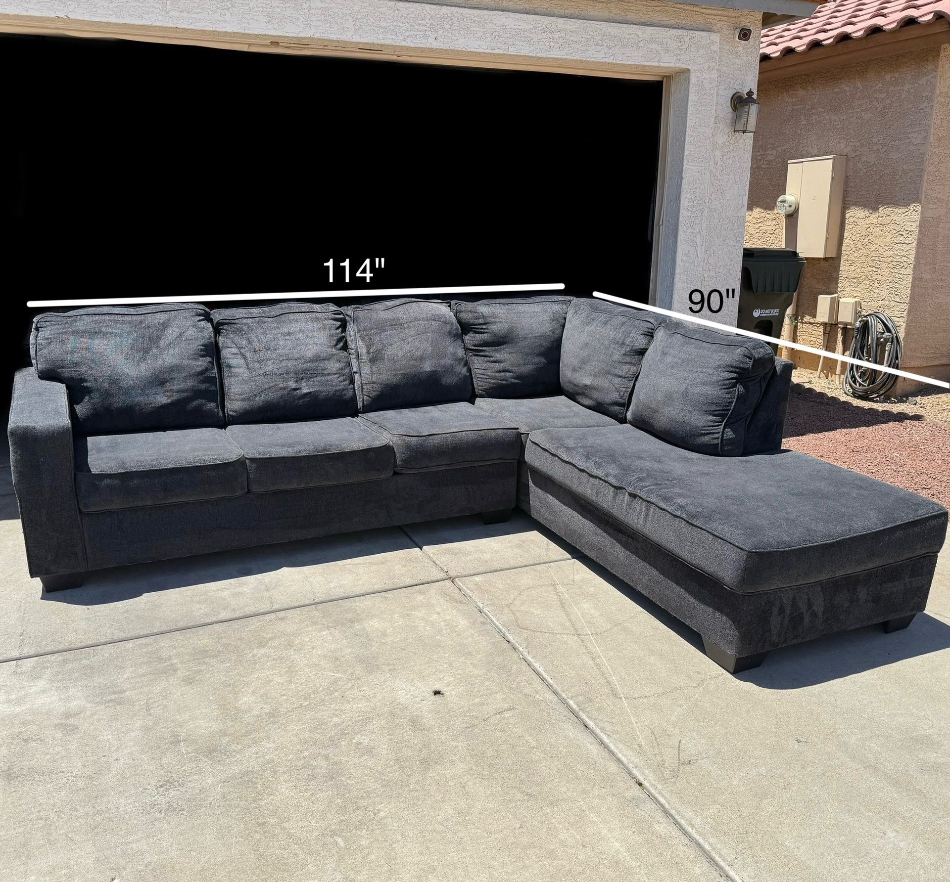 Beautiful Gray Sofa Sectional Couch + Free Delivery