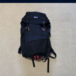 Patagonia Fieldsmith Lid Backpack