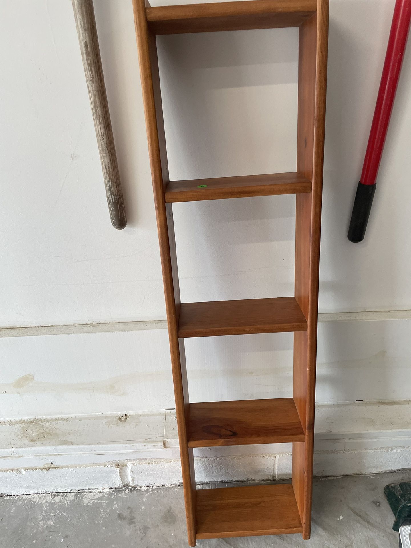Decorative Shelf Ladder 