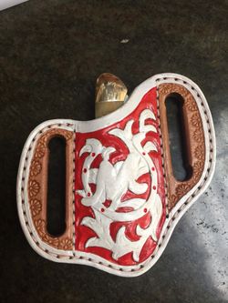 Estuche de cuero para nabaja, preguntar por precio.