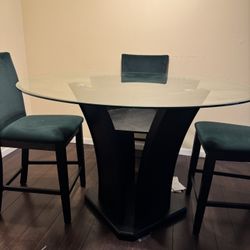 Dining Table Set 4