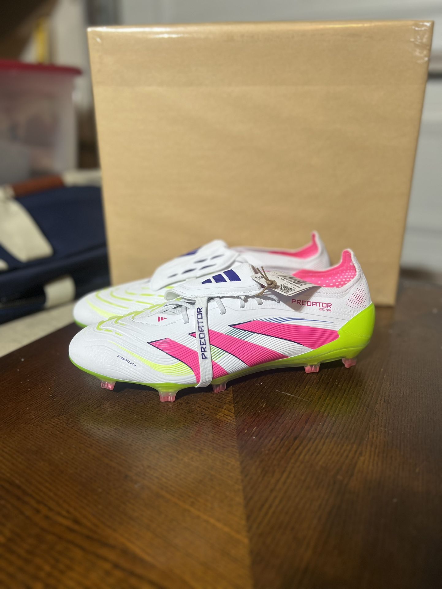Adidas Predator 24 Elite Soccer Cleats BRAND NEW CHEAP!! 