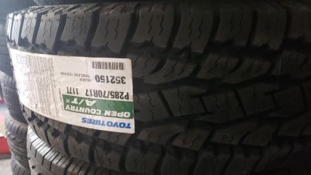 P2857017 Toyo open country at2