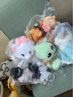 Huge Lot of 6 Brand New Disney & Star Wars Plush Toys - MUST GO TODAY