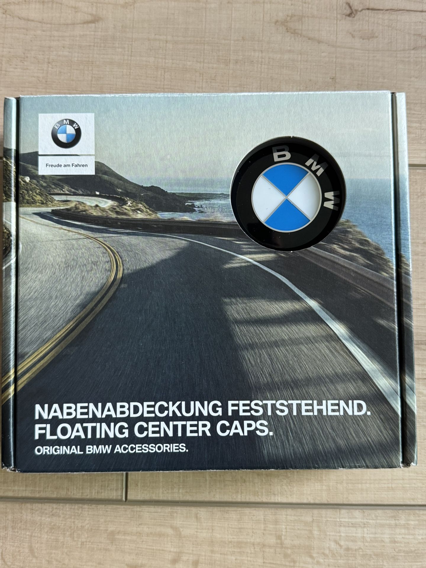 BMW Floating Center Caps