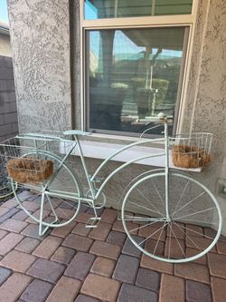 Bike planter